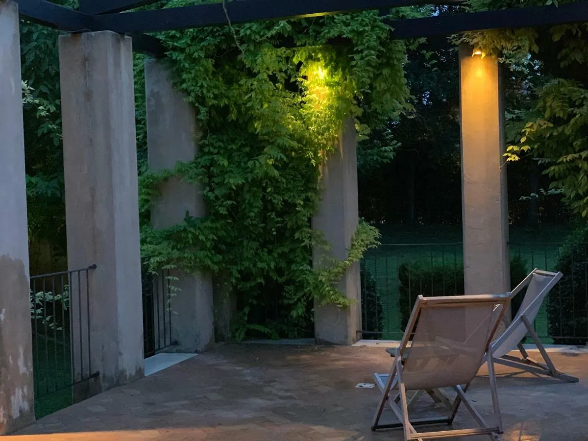 Ca'Bert Villa Dei Glicini Castelnuovo del Garda Panzió