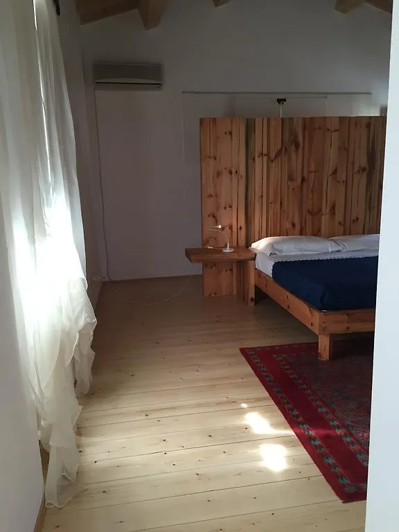 Ca'Bert Villa Dei Glicini Castelnuovo del Garda Bed & Breakfast